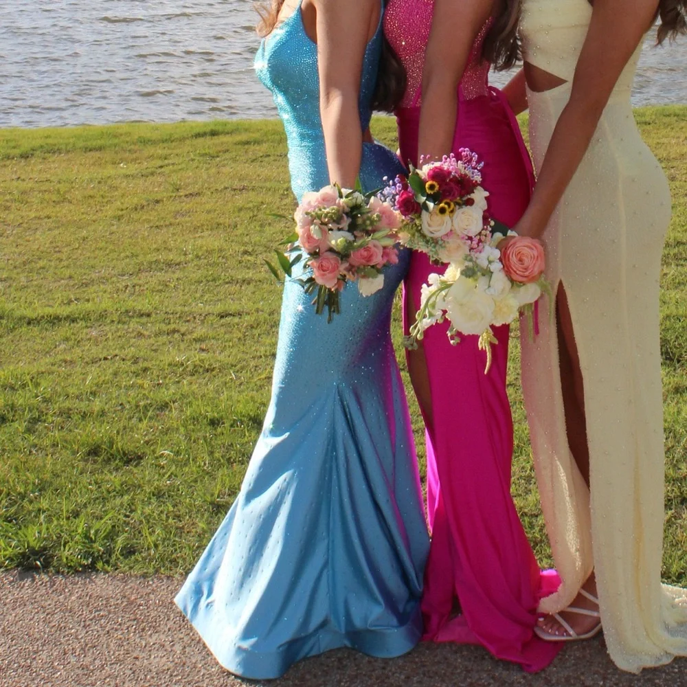 ellie wilde Light Blue Fitted Prom Dress with Rhinestones - Picture 4 of 4